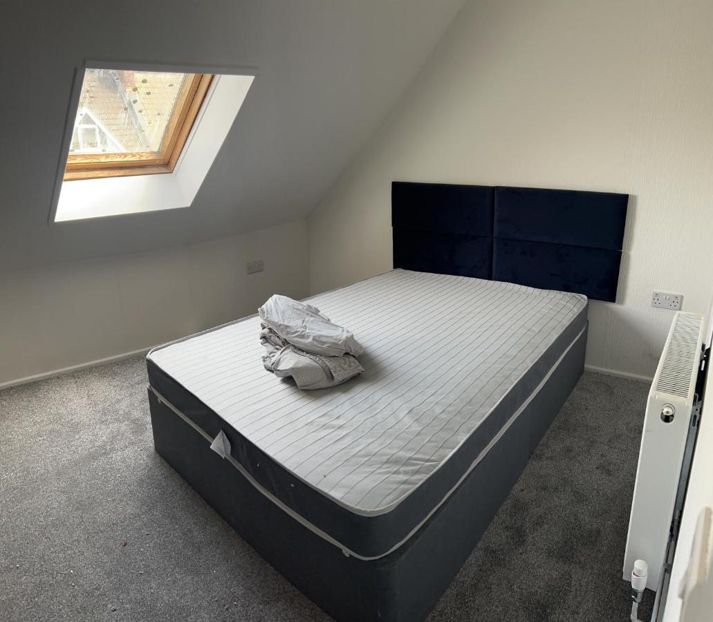 Excellent 3Bed Flat Apartamento Folkestone Exterior foto